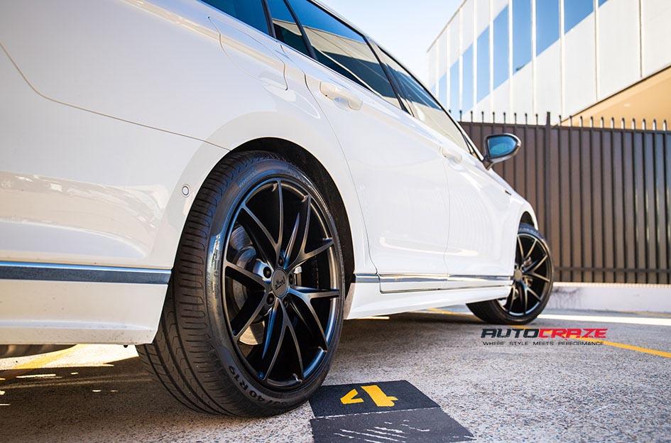 VOLKSWAGEN PASSAT MISANO MATTE BLACK
